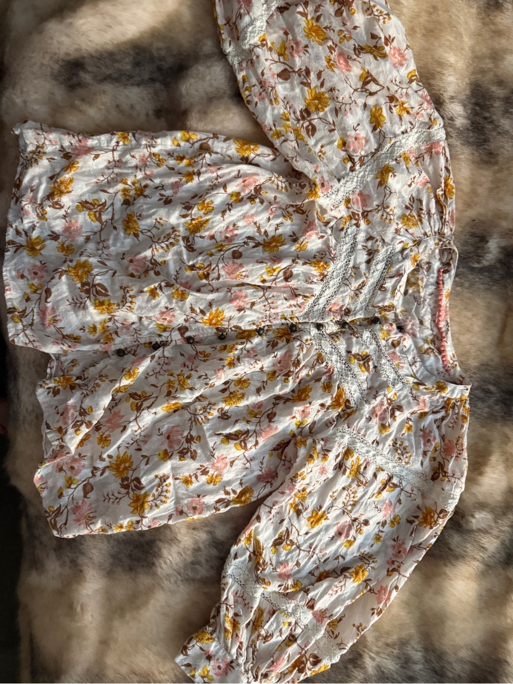 Floral Puff-Sleeve Peasant Blouse in White with Pink & Mustard